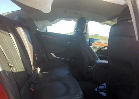 2013 Cadillac Cts Luxury Collection z USA, uszkodzony, nr VIN 1G6DG5E55D0116396